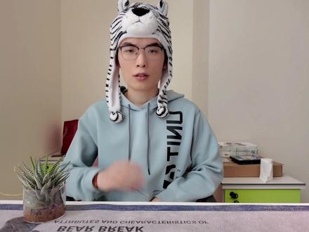 1688极速退规则!物流异常+自动退,商家必看! 1688退款及售后超时规则核心解读(截至5月9日最新)
一、极速退场景(商家未操作自动退款)
未发货订单(2024.9.12生效):
支付后2小时内:系统自动退款(分阶段交易/定制订单除外)。
支付超2小时且金额≤1000元:自动退款(无需商家同意)。
其他情况:商家需24小时内处理,超时自动退。
示例:买家支付后1小时申请退款 → 系统秒退;支付后3小时申请退款且金额800元 → 系统直接退。
二、已发货未签收自动退款(物流异常触发)
小额订单(≤50元)(2025.5.6生效):
自动退条件(满足任一):
发货后24小时无物流记录;
物流72小时未更新;
系统识别拒签/异常。
示例:买家买20元螺丝刀,物流3天无更新 → 系统自动退款。
大额订单(>50元):
商家需36小时内响应,超时自动退。
三、已签收退款(买家已收货)
不退货仅退款(已收到货):
≤50元特殊商品(如生鲜、内衣):系统综合评估后自动退。
>50元:商家需36小时内处理,超时自动退。
示例:买家签收后以“质量差”申请退30元 → 系统可能直接退。
四、退货退款(买家需退货)
退货协议达成:
≤1000元且支持无理由退货:系统自动同意退货(运费为0)。
>1000元:商家需36小时内响应,超时自动同意。
退货签收后处理:
≤1000元:签收后48小时内确认退款,超时自动退。
>1000元:上传退货单号后7天内确认,超时自动退。
企业网银支付:30天内确认,超时自动退。
示例:买家退回500元工具,商家签收后3天未处理 → 系统自动退款。
五、商家保命指南
物流监控:
安装物流插件,实时跟踪轨迹(72小时未更新需主动联系快递)。
退货地址:
每周检查地址准确性(避免模糊地址,如“联系客服获取”)。
响应时效:
设置退款处理提醒(36小时黄金响应期)。
风险订单:
监控单日多次小额退款账号(平台限制极速退次数)。#干货都在这 #退款 #阿里巴巴 #1688退款 #1688运营