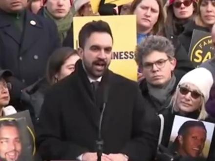 纽约市长:美国抓捕委内瑞拉总统,是违法的战争行为! #委内瑞拉 #美国 #纽约