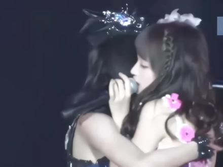 我想你 轻轻的亲亲我#卡黄 #夜蝶 #decajoins