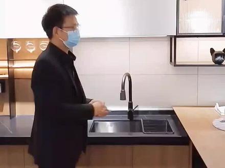 厨房五金
随意停气压撑功能讲解#厨房装修 #厨房设计 #功能五金