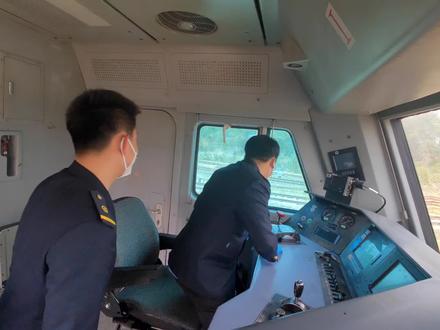 #火车迷爱好者 #火车 #拍火车 论火车司机的一次标准化作业