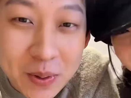 陈雪凝louis直播互动 很早就磕到了,太甜啦,雪凝一直幸福下去#陈雪凝 #陈雪凝结婚 #louis