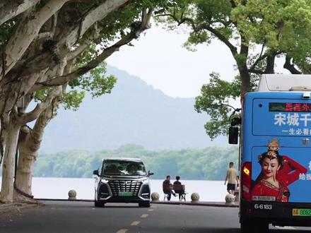 今天是2026年的第一天,早安。新的一年,新的开始,愿未来的日子里,所行皆化坦途,所求皆能如愿。愿家人安康,朋友顺遂,平平安安,无灾无难。愿你历尽山河,仍觉人间值得。新年快乐。#元旦 #新年快乐 #2026你好