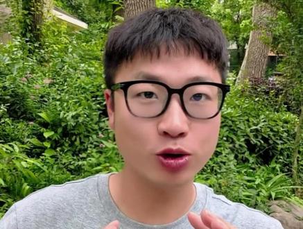 魏牌V9X 售34.98万起 为什么劝你等等再买 #魏牌V9X