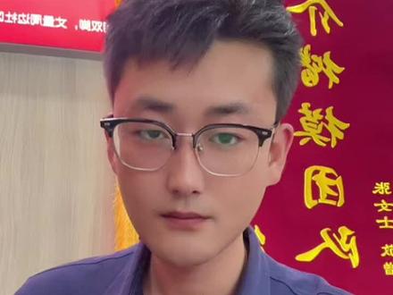 杨凌买房100问④ 等额本息vs等额本金,选哪个更省钱? 杨凌好房100问,今天第四问。等额本息:每个月还一样多,省心、压力平均等额本金:越还越少,总利息更低!算笔账:贷款50万、30年、利率3.15%
✅ 等额本息:月供2148,总利息27.3万
✅ 等额本金:首月2700(逐月递减),总利息23.7万
✅ 等额本金省约3.6万利息
怎么选?
👉 收入稳定、想压力小 → 等额本息
👉 前期收入高、想省利息 → 等额本金
👉 打算提前还款 → 等额本金更划算
想知道你的情况选哪个更划算?后台私我,我给你细算。我是李优秀,有啥说啥,没套路。#杨凌买房100问 #杨凌二手房 #杨凌二手房李优秀 #杨凌买房 #杨凌房产