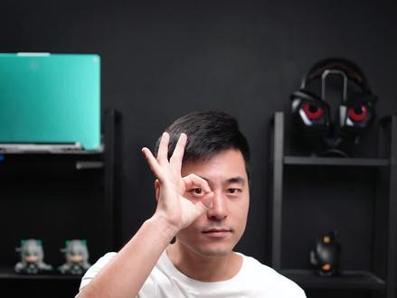 新显示器到手发灰发白?怎么设置?#显示器 #电脑知识 #FPS @灵机一动 #科技社
