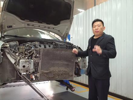 #汽车 空调制冷效果不好,自动动手 #水箱冷凝器清洗! #汽车知识 #带你懂车 #修车 #北京沃尔沃维修