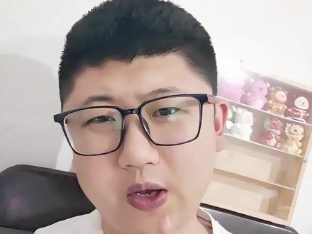 发AI视频不做双重标注?小心直接下架!#AI视频 #AI生成内容 #AI创作 #流量玩家 #跟着大光用AI升级 @大光真的很正常