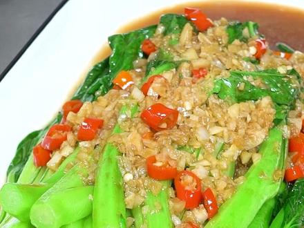 年夜饭之白灼菜心,这样做色泽翠绿又好吃,赶紧收藏起来过年做~ #美食 #年夜饭