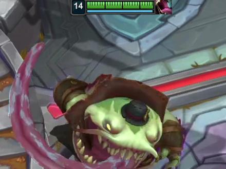 《人未到,舌先到。》