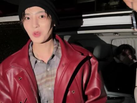 面对面建群发红包的满分男#侯明昊#杨无间#碧血蝉#帅哥