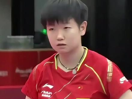 孙颖莎商业价值炸了! 时尚、商务双开花,这“吸金”能力也太绝了吧!#体育 #孙颖莎 #乒坛 #搞笑
#名场面