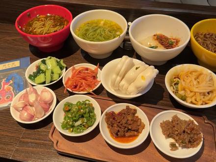 西安蕞伟大的一人食 …… 36吃爽 !!!!好吃😋 !!!#西安旅游