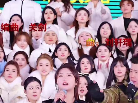 据不完全统计📉,12月14日晚木家月月一首歌《今夜我要喝醉》,让木森拍手10余次,大舞台直上几万人气!真的假的!让我们看看到底怎么个事?@爱笑的月月(木家)12.19日周年庆 #木森大舞台 #木家 #爱笑的月月 #精彩瞬间 #上热搜