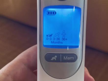 小朋友玩耳温枪,给设置成了华氏度。一招学会切换博朗耳温枪温度计单位#日常测体温 #发烧
(华氏度F切换摄氏度C)