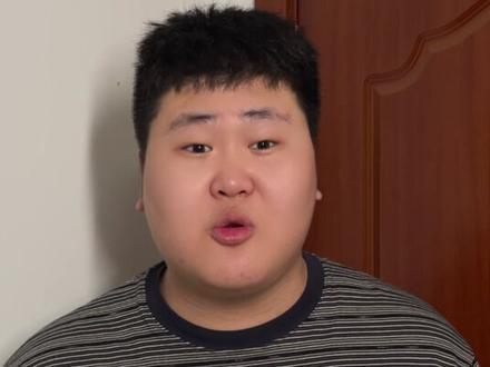 初代:哪来的登录申请?#一人分饰多角 #特摄剧 #奥特曼#叠先森
