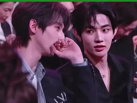 章昊啊 咱下次说福建话好吗#章昊 #赖伟明 #万万没想到 #微博之夜