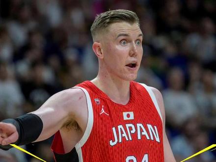 大战一触即发,日本男篮却未战先怯? #中国男篮 #日本男篮 #河村勇辉 #八村垒 #郭士强