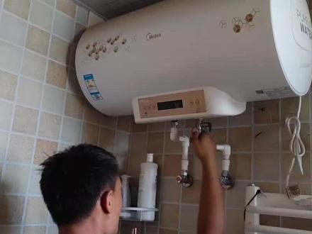 美的热水器全拆清洗详细过程分享,希望大家能好好看,认真学