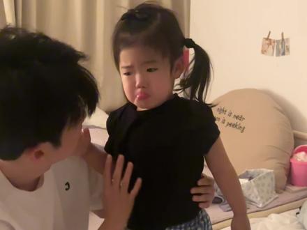 她害怕的可能不是尿床 而是怕麻烦到我们 #婚后日常 #一家三口