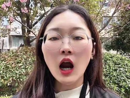 2026安徽单招录取确认全流程,刷到这条视频的学生家长赶紧点赞收藏!
1 .预录取公示:4月6日前,考生登录报考院校招生网,查询预录取、递补录取名单,核对本人是否在列。
2. 第一轮预录取确认:4月11日10:00-4月13日17:00,预录取考生登录安徽省招生考试院高考报名系统(gkbm.ahzsks.cn)确认,逾期视为放弃录取。
3. 第二轮递补录取确认:4月15日10:00-4月16日17:00,需注意,面向的是省考试院公布的“未完成计划且接受递补”的考生,操作入口和第一轮完全一样,大家及时关注省考试院的公示信息,按时完成递补确认就行。
希望所有安徽单招的考生,都能顺利被录取,成功上岸心仪的院校!#安徽单招#职教高考#对口升学 #单招 #26单招