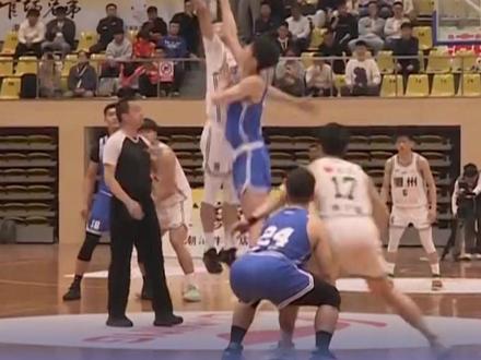 2026“粤BA”首轮圆满结束,本轮比赛既有压哨绝杀的刺激,也有双加时鏖战的精彩,尽显广东民间篮球的热血拼搏与情谊。常规赛第二轮将于3月28-29日举行,目前门票预约通道已经开启。