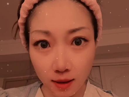 不会推广的来看音乐是如何推广的!酷🐶有星耀推歌.q音有音乐推~只要你有钱没有什么不可以!抖里可以找大v账号谈价格让帮你拍着推#抖音推广 #歌曲推广 #歌曲发行 #全民音乐人 #炙热星河