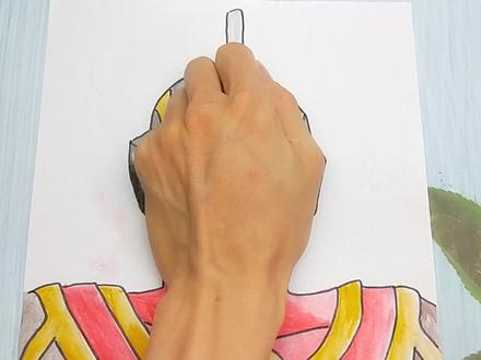 用手掌放在打印纸手绘盖亚奥特曼,画法简单又帅气的手势图