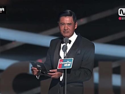 法拉利老了还是法拉利#周润发 #气场全开 #神级转场