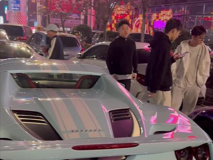 一看就是租的吧#阿泽