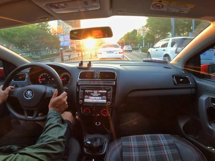 大众Polo,动力体验如何?
#抖音汽车 #撸车日常 #大众polo #汽车知识 #手动挡