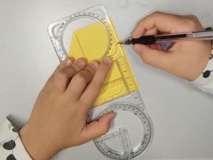 苏may3纸飞机折叠方法教程,简单易懂,小朋友都能轻松上手#纸飞机 #折叠纸飞机