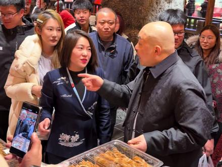 唐山宴偶遇程野糖糖!#程野 #糖糖 #唐山宴 #来唐山宴过大年