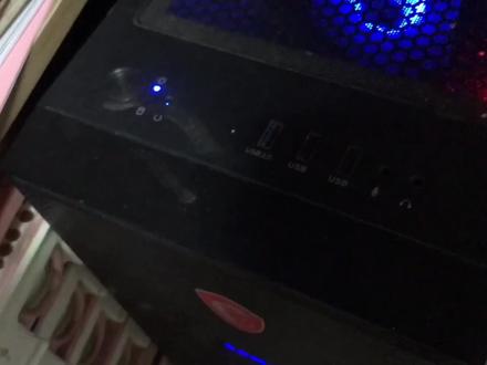 手机耳机用在台式电脑上 只需这样一个小东西 完美实现送话功能 #vlog日常 #台式机电脑耳机 #手机耳机