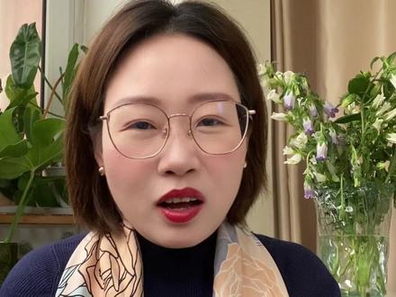 不要用财务人员办理网银U盾 老板使用财务人员的身份信息办理网银U盾,财务人员离职时一定把网银U盾注销。不然办理了短信通知提醒,离职财务人员还能收到公司的银行收支信息,公司的财务信息泄密。
#网银#财税合规#税务风险#财务外包#代理记账