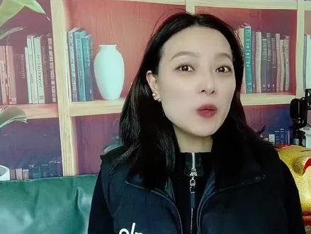 微信里的拍一拍功能,居然可以这么玩#手机知识分享 #微信功能 #拍一拍 #涨知识 #每日分享