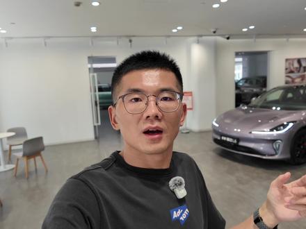 上汽集团交付破亿,智己推出限定版车型 #中国车企首次突破产销量1亿大关 #智己L6 #智己LS6 #智己LS8 #智己LS9