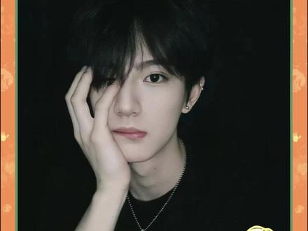 周三体育生嘛,有意思啊哈哈哈 #李煜东