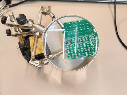 大学生电工实践:贴片电阻用电烙铁怎么焊?灵感竟来自回流焊工艺 #电子电工 #元器件 #焊锡 #回流焊 #电工实践 #贴片焊接 #焊接技巧分享