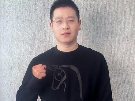 牧尘:敢问前辈再另一位面究竟经历了怎样的磨炼?萧炎回忆道... ...嘿!成了!#大主宰 #牧尘 #萧炎 #我在抖音看动漫 #充能计划