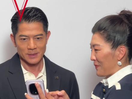 @徐梦桃 狠狠carry@郭富城 ,
气血很足的女生太有魅力了!
#V中文版 #vchina #V中文版在现场 #tommyhilfiger