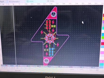 静电释放器2.0版本,红绿LED双灯显示。#静电消除器 #电子DIY #技术分享 @月亮管理员小胡 借鉴小胡作品