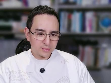 五一之后见分晓!恒生科技:要么立刻涨,要么磨底2个月再涨 4月30日晚直播片段:五一之后见分晓!恒生科技:要么立刻涨,要么磨底2个月再涨#股票 #股指期货 #大盘走势分析 #投资