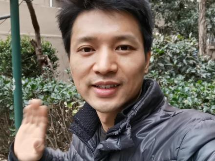 才知道,原来笔记本电脑更换屏幕这么简单,自己动动手能省几百块