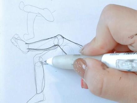 翘二郎腿的画法①留言的那位宝宝,来收教程了。录制十分钟,选歌半小时,你们有碰到好的歌@我一下。选到头疼#绘画