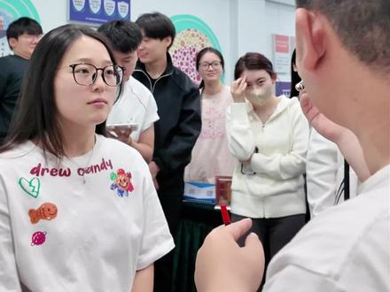 笔灯瞳孔反光测瞳高法!眼镜店必学! #禾目眼视光职业技能培训学校#验光配镜#眼镜店#专业验光配镜#眼镜