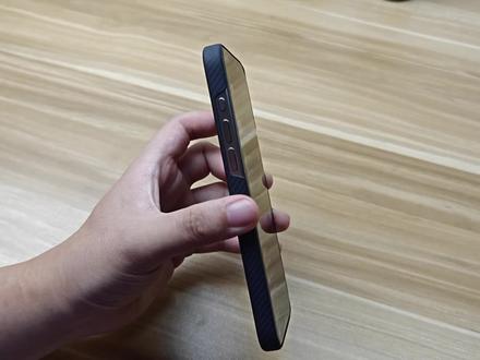 大家对于 iPhone 15 Pro 还有 Pro Max 上比较感兴趣的部分,一定包括这颗改了样子的 Action Button,这里浅教大家一下可以怎么玩,不难,都能学会
#数码科技 #iPhone #数码玩家日常 #苹果 #手机📱