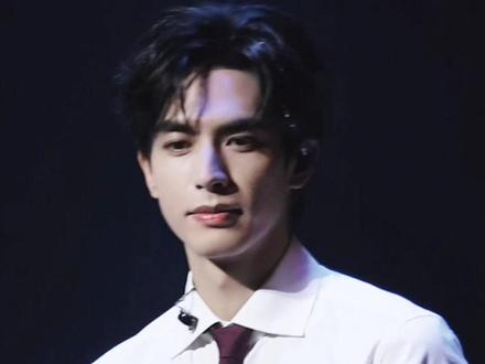 送给粉丝最美丽的一场梦
251227宋威龙出道十周年见面会「忘记时间」
#宋威龙 #林屿森 #骄阳似我 #陈异 #雷修远
