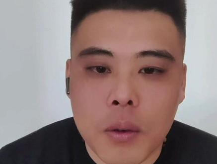 张云鹏堂哥说张云鹏还没到🍁国,家人会想办法让他回来
张云鹏体检也没有什么问题#张云鹏到加拿大#张云鹏认亲#张云鹏爸爸#宝贝回家#亲人团聚