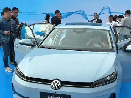 全新速腾S:年轻人的第一款德系轿车 全新速腾S:年轻人的第一款德系轿车,售价7.98万起